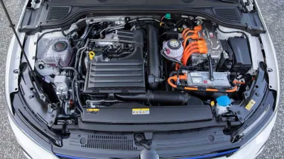 Golf GTE